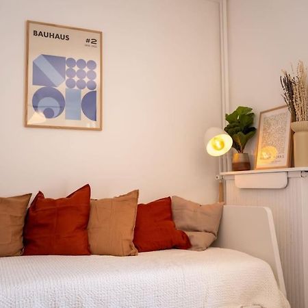 Appartement Tout Equipe Au Coeur Du Vieux Port St Victor Марсель Экстерьер фото